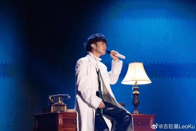 染罕见细菌医生开错药致暂时失聪龙8国际唯一网站阿黛尔自曝：感(图5)