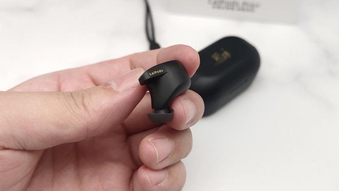 得买的蓝牙耳机排行：让你生活变得更安静！头号玩家龙八国际网址过年好物推荐这3款值(图2)